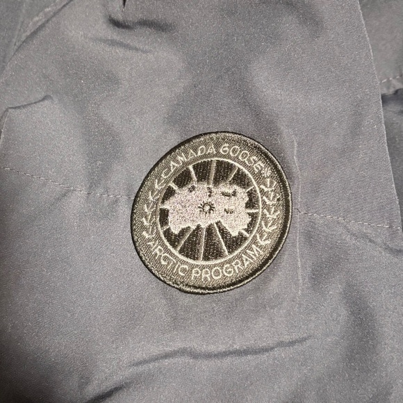 Canada Goose Bennett Parka Black Label - Picture 8 of 8